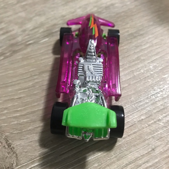 Hot Wheels 1994 Top Speed Corkscrew Purple/Green Toy Car - Picture 4 of 4